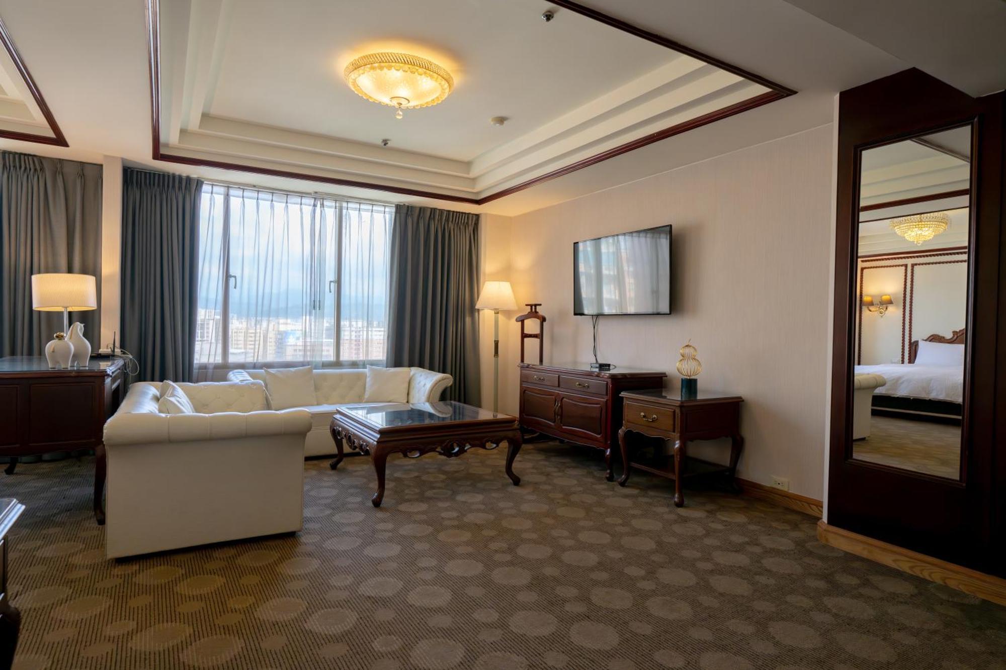 T Hotel 타이중 외부 사진